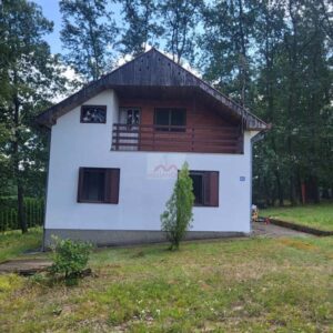 Kuća na prodaju u naselju Babe sa placom 11a