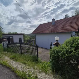 vikendica u parcanima